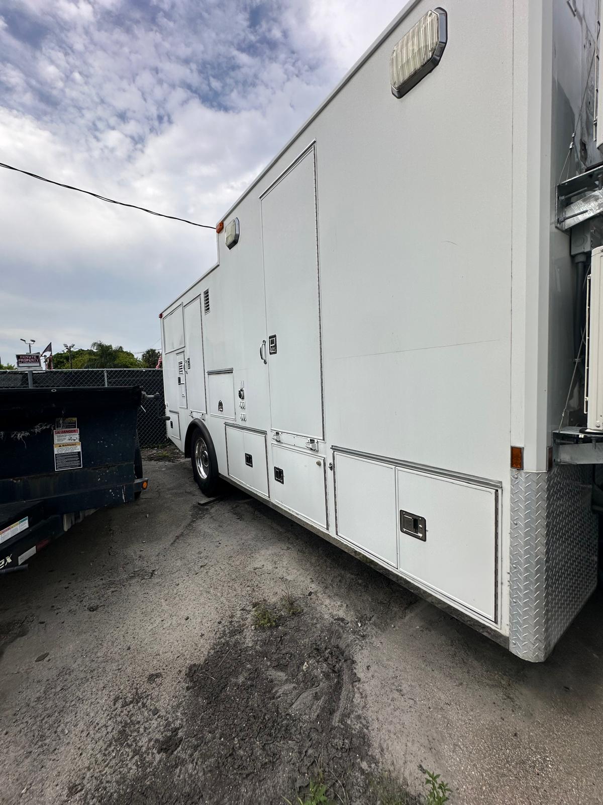 Used 2006 Sterling Acterra Communications Shelter Truck – No Mast - Image 2